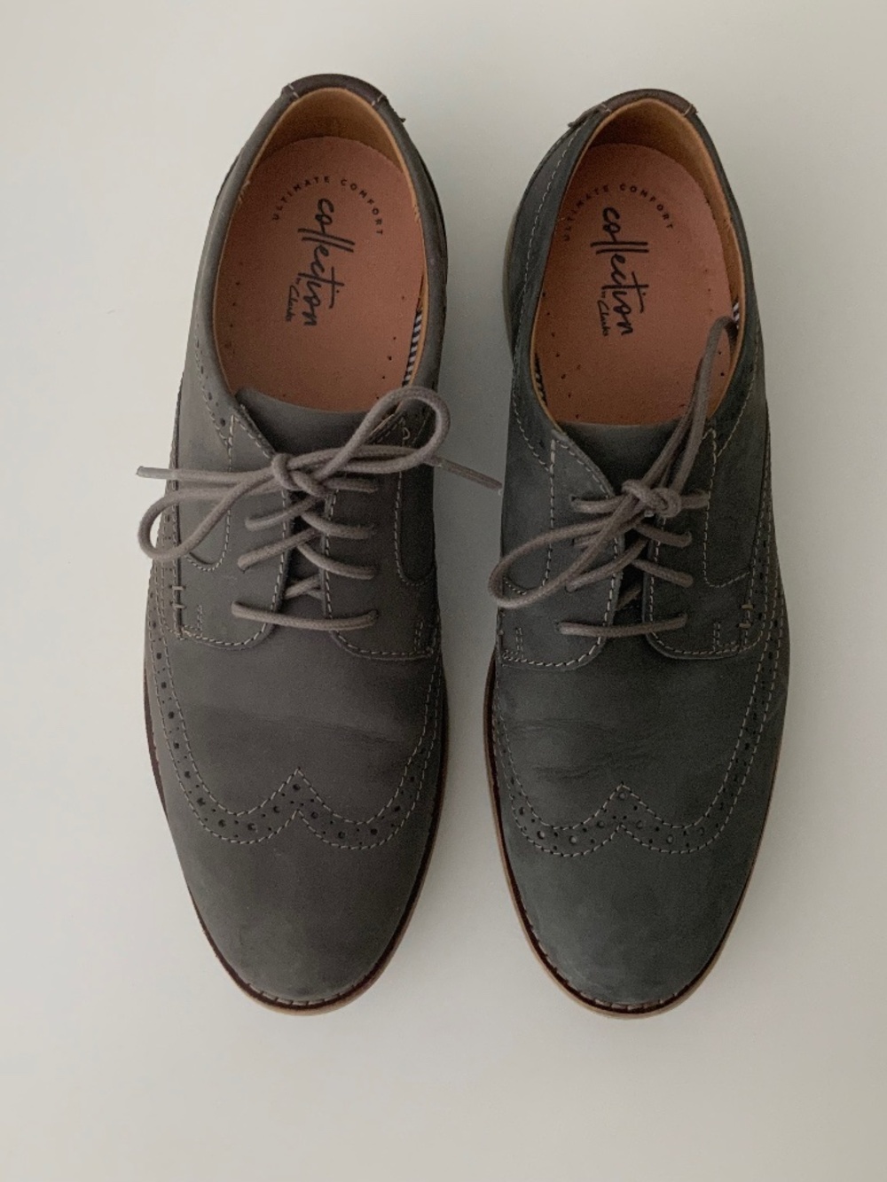 Clarks wingtip shoe